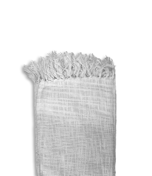 Mantel blanco flecos