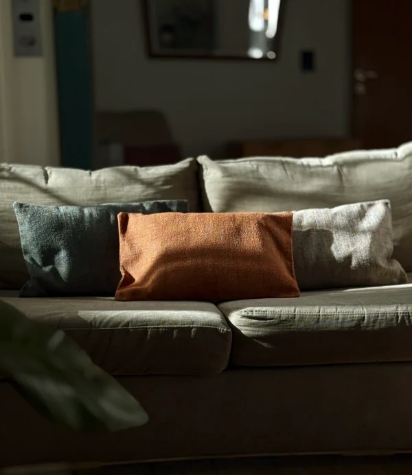 Funda de almohada rectangular gris